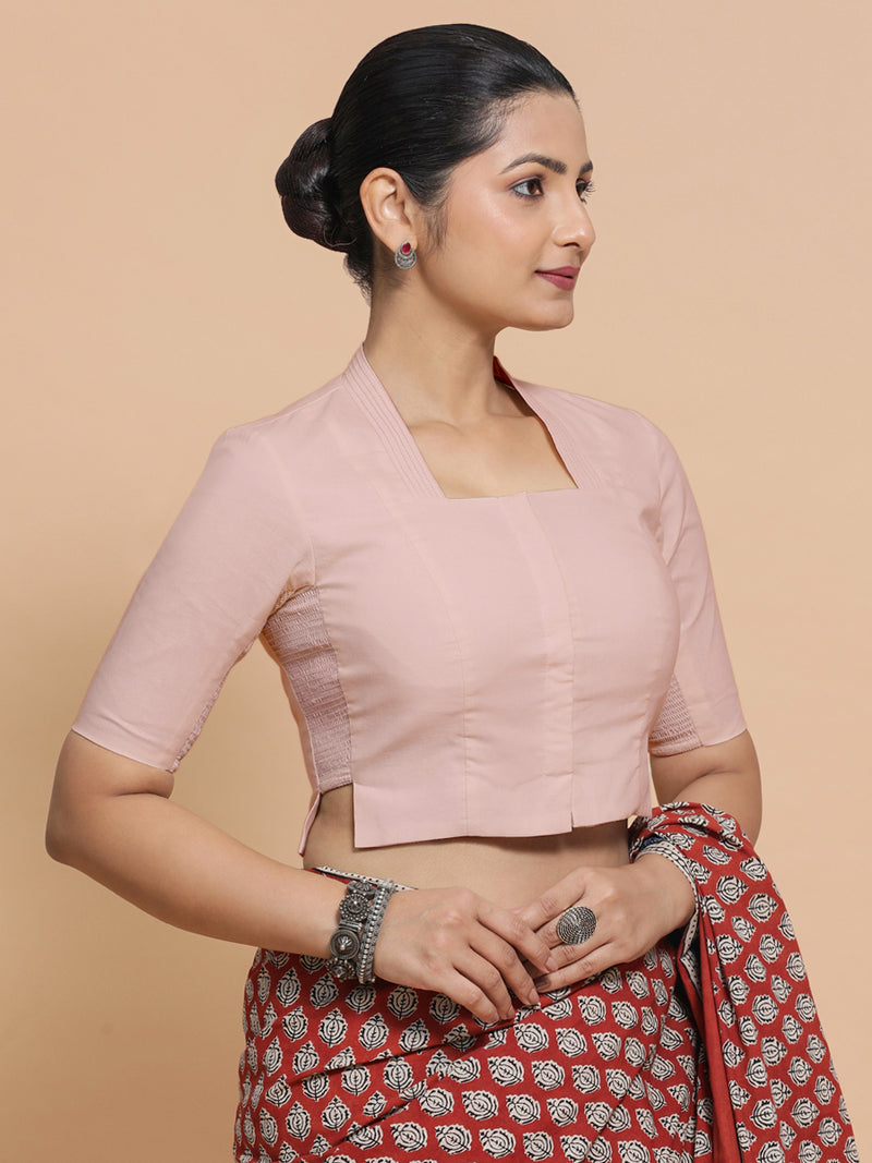 Saloni x Rozaana | Stylised Neck Saree Blouse in Misty Pink Linen-Binks