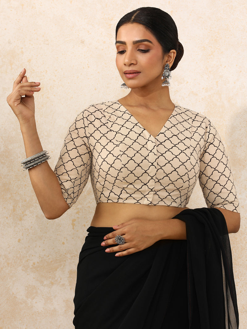Shabun x Rozaana | Elbow Sleeves Saree Blouse in Cream Fishscale Block Print Cotton-Binks