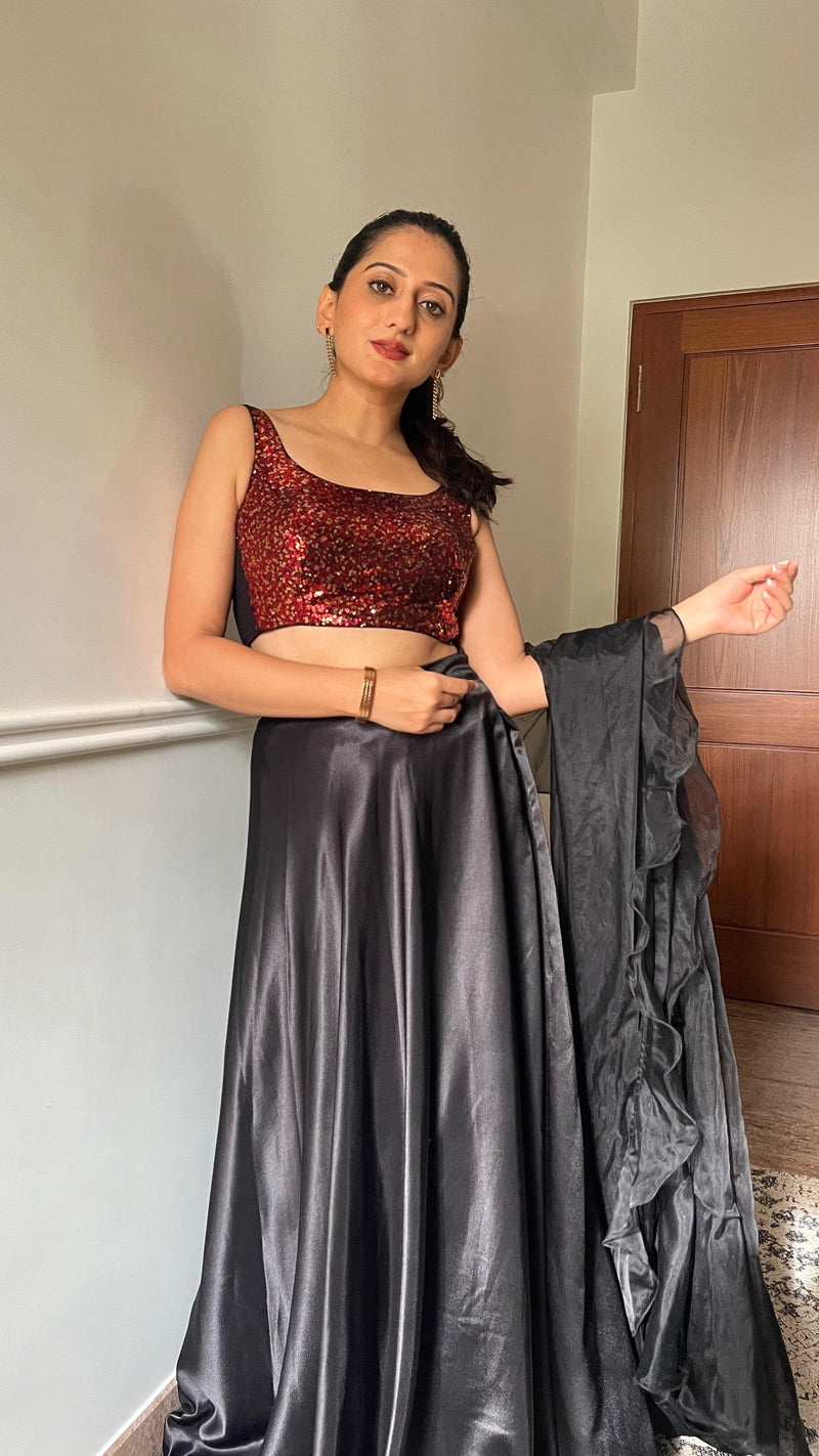 Sheela x Tyohaar | Sleeveless Black & Red Sequined Shimmer Saree Blouse with Round Neck-Binks