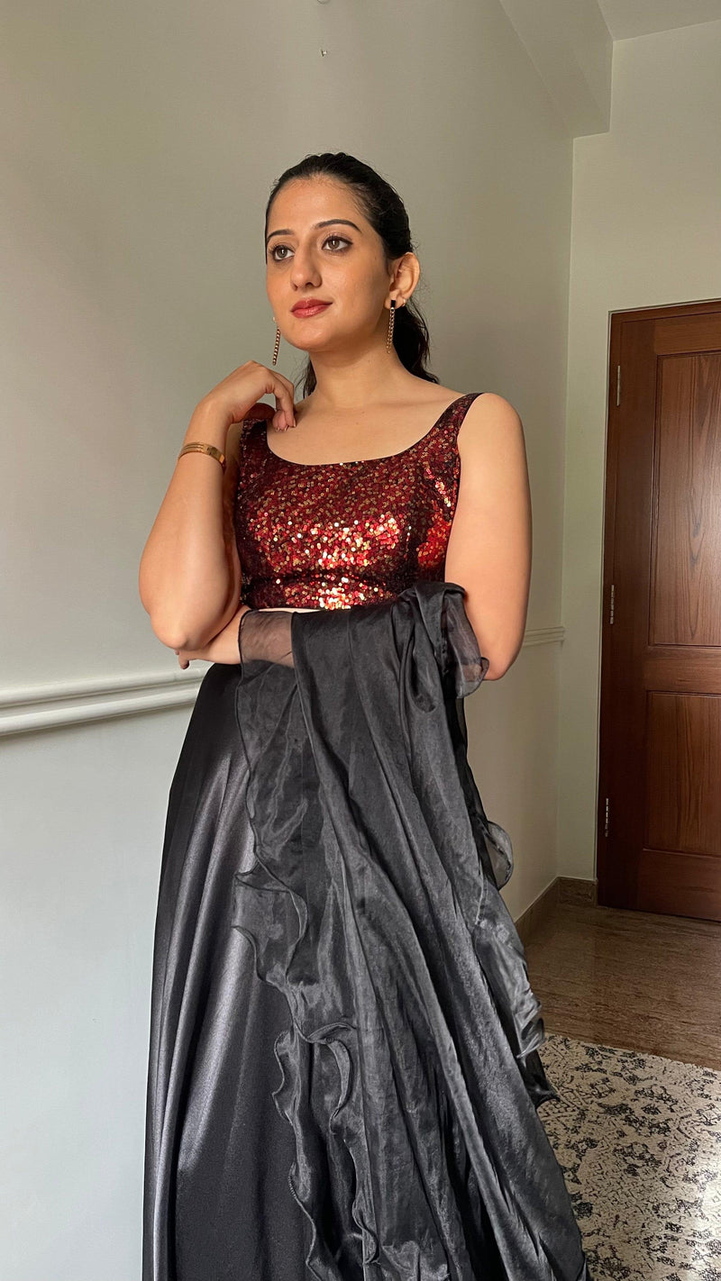 Sheela x Tyohaar | Sleeveless Black & Red Sequined Shimmer Saree Blouse with Round Neck-Binks