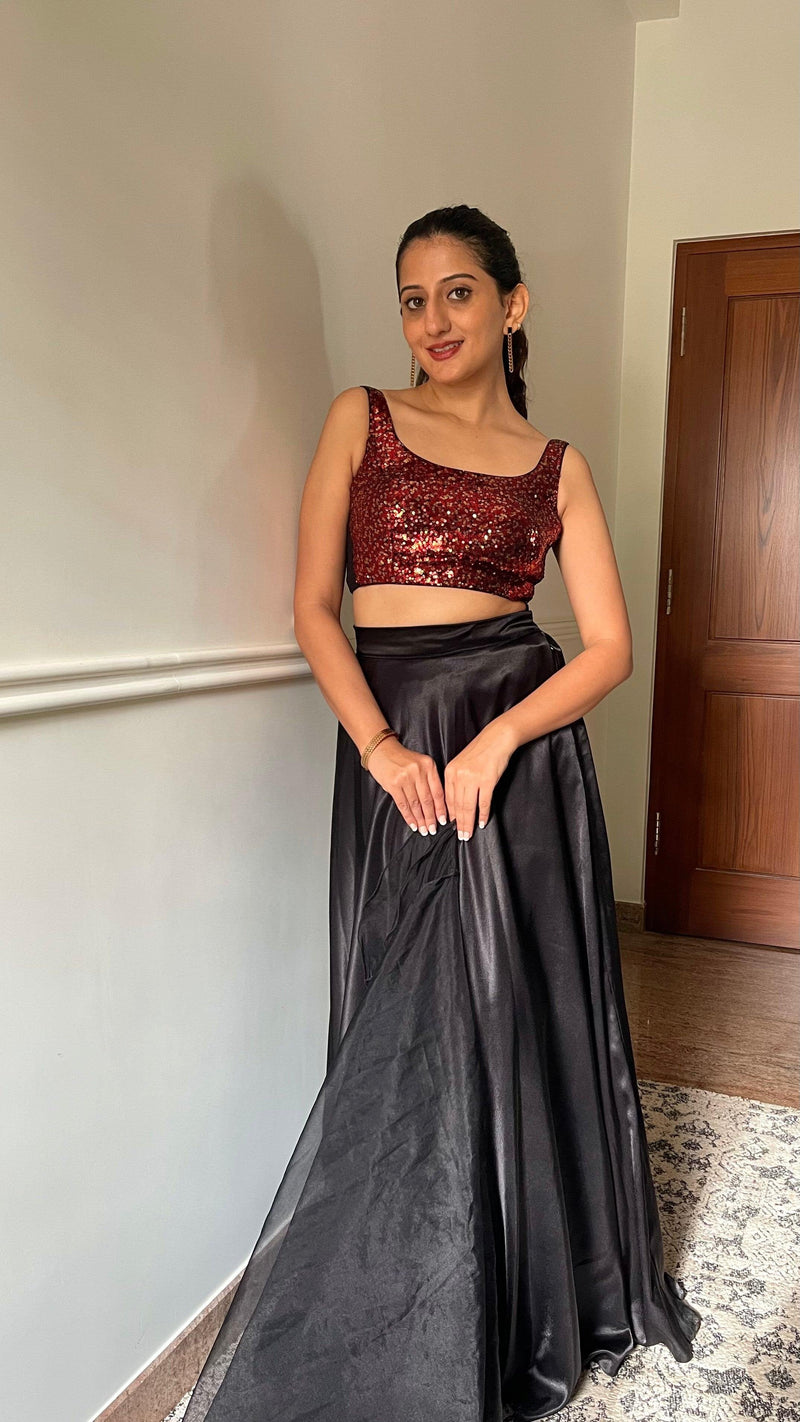 Sheela x Tyohaar | Sleeveless Black & Red Sequined Shimmer Saree Blouse with Round Neck-Binks