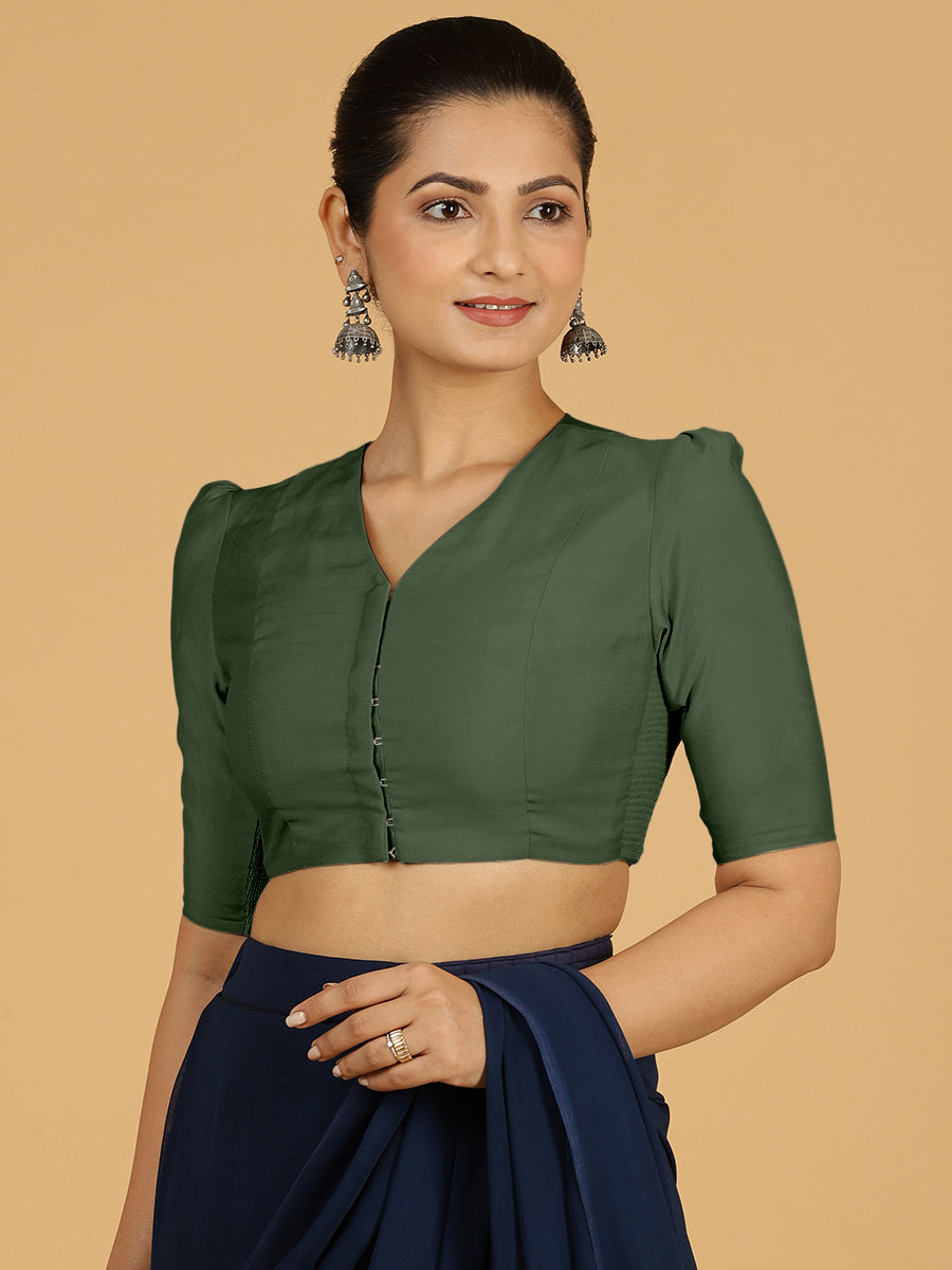 Shravani x Rozaana Saree Blouse, in Green Viscose, featuring elbow sleeves and v-neckline, made for daily & work (view 7).