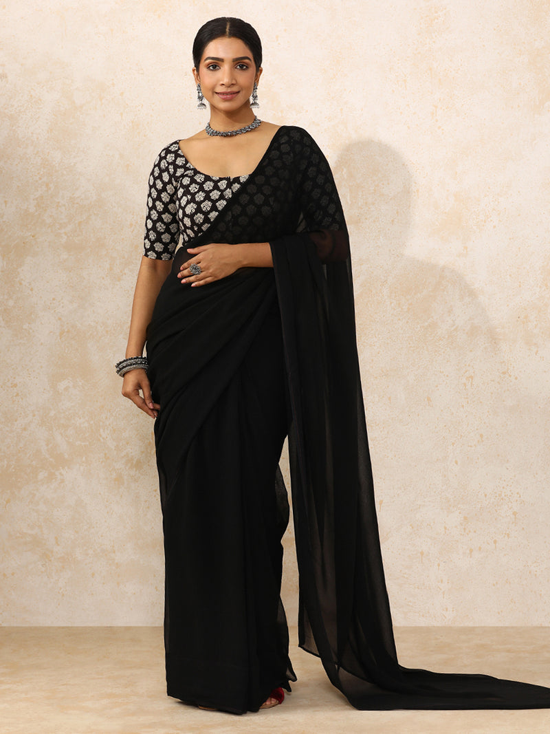 Smriti x Rozaana | Elbow Sleeves Saree Blouse in Black Floral Block Print Cotton-Binks