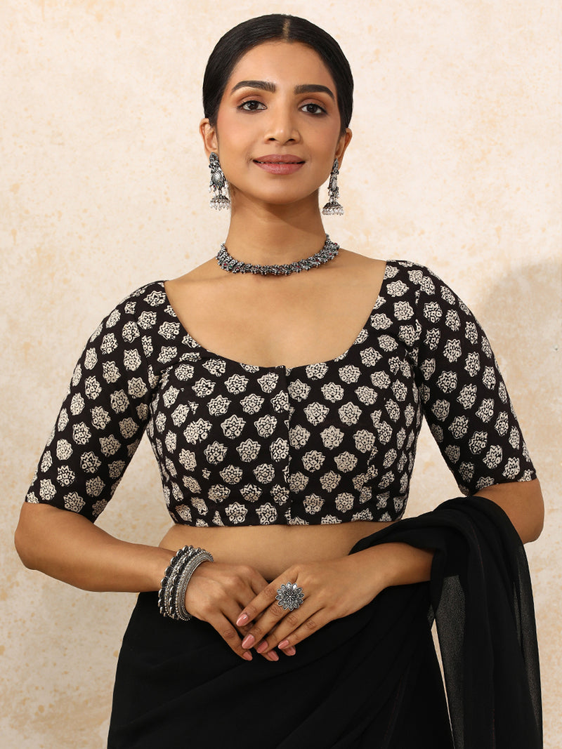 Smriti x Rozaana | Elbow Sleeves Saree Blouse in Black Floral Block Print Cotton-Binks