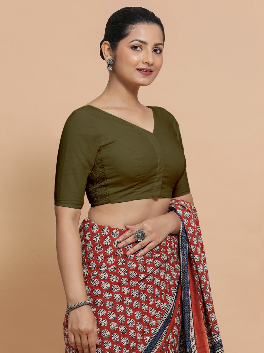 Sonia x Rozaana Saree Blouse, in Green Linen, featuring elbow sleeves and v-neckline, made for daily & work (view 8).