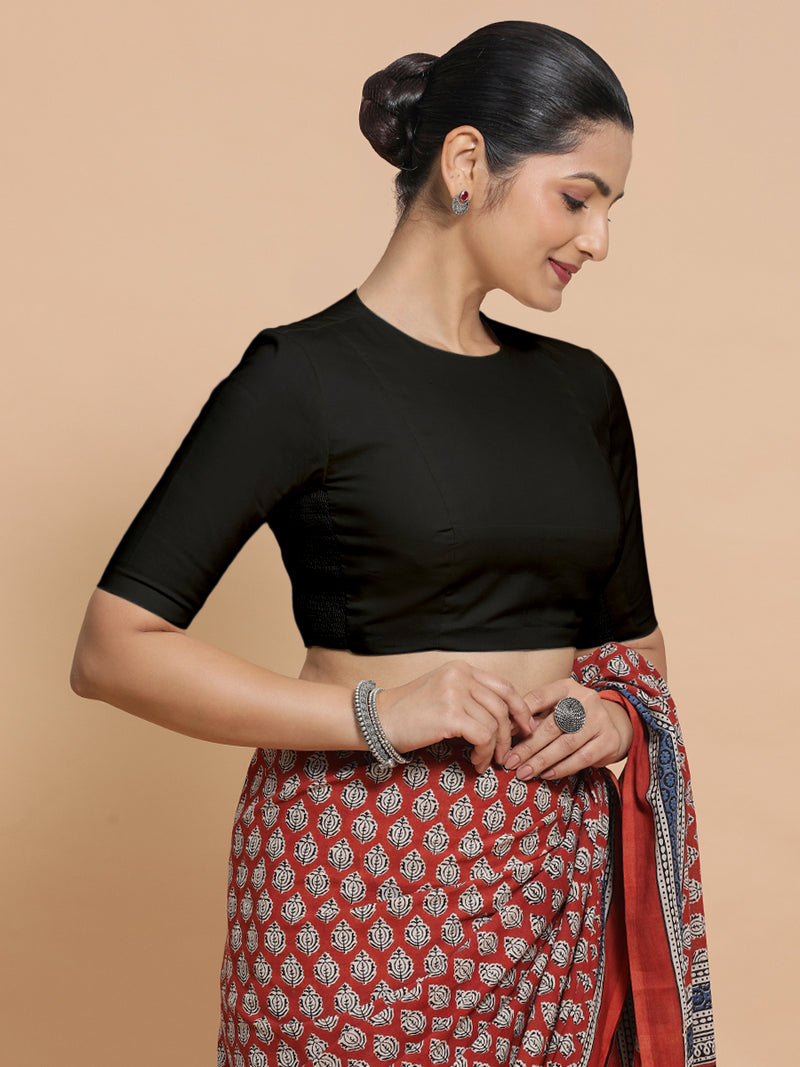 Suhana x Rozaana | Jewel Neck Black Plain Cotton Saree Blouse-Binks