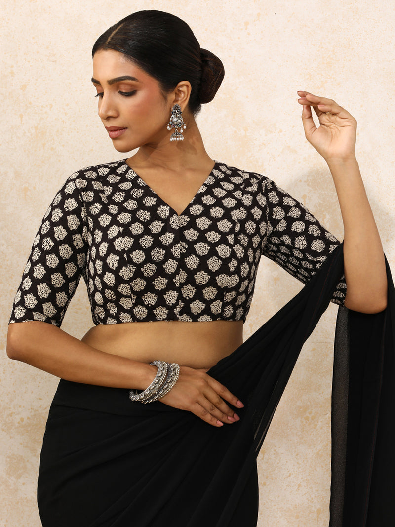 Suneeta x Rozaana | Elbow Sleeves Saree Blouse in Black Floral Block Print Cotton-Binks