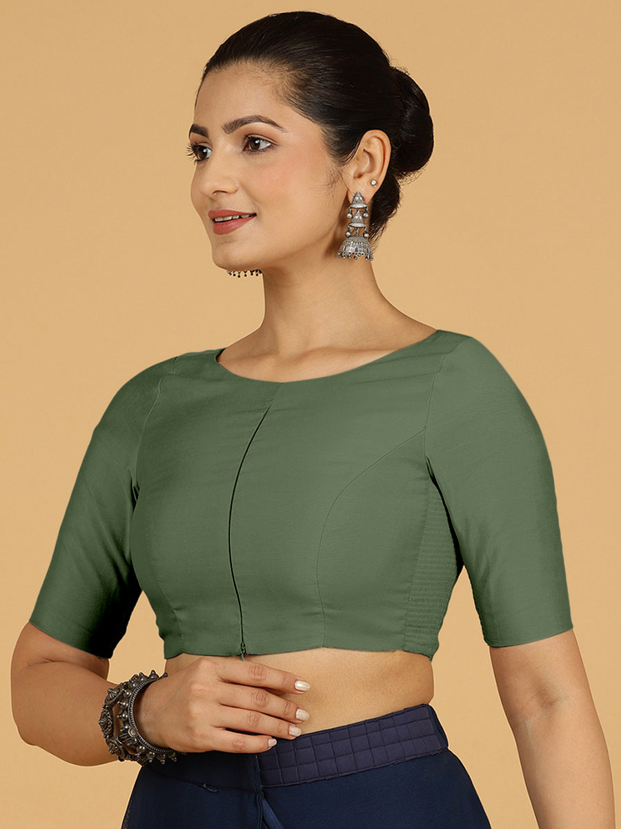 Sushma x Rozaana Saree Blouse, in Green Viscose, featuring elbow sleeves and boat neckline, made for daily & work (view 6).