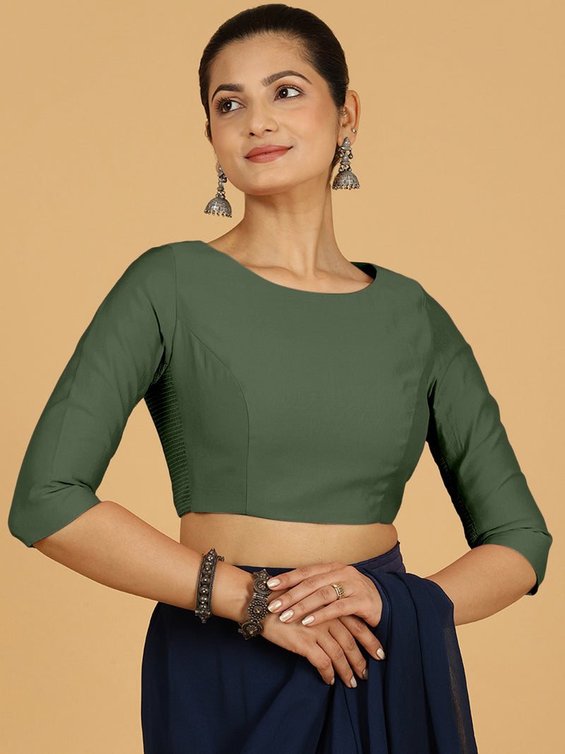 Tamanna x Rozaana | Three Quarter Sleeves Saree Blouse in Pine Green-Binks