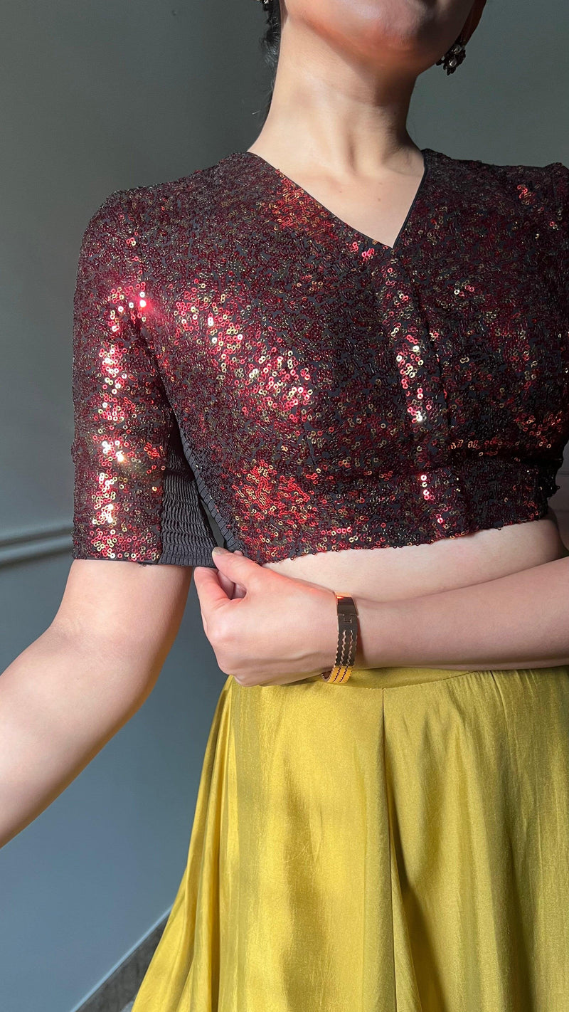 Tarana x Tyohaar | Elbow Sleeves Red Sequined Shimmer Saree Blouse with V-Neck-Binks