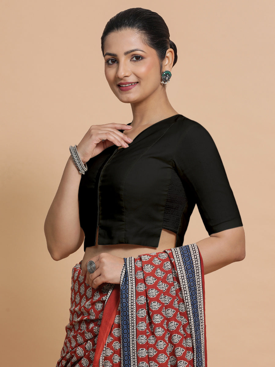 Tejasvi x Rozaana Saree Blouse, in Black Cotton, featuring elbow sleeves and round neckline, made for daily & work (view 8).