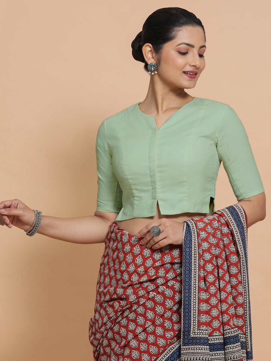 Tejasvi x Rozaana Saree Blouse, in Green Cotton, featuring elbow sleeves and round neckline, made for daily & work (view 7).