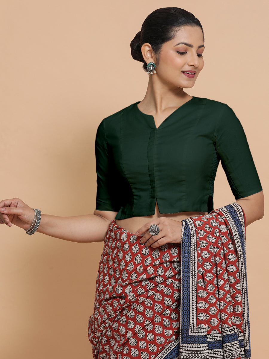 Tejasvi x Rozaana Saree Blouse, in Green Cotton, featuring elbow sleeves and round neckline, made for daily & work (view 5).