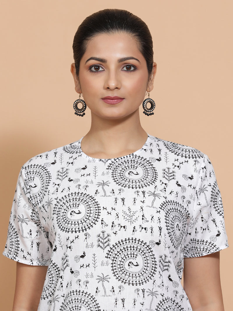 Tithi x Rozaana | Short Sleeves Cotton Saree Blouse in White Warli Print Fabric-Binks