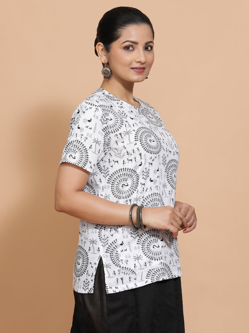 Tithi x Rozaana | Short Sleeves Cotton Saree Blouse in White Warli Print Fabric-Binks