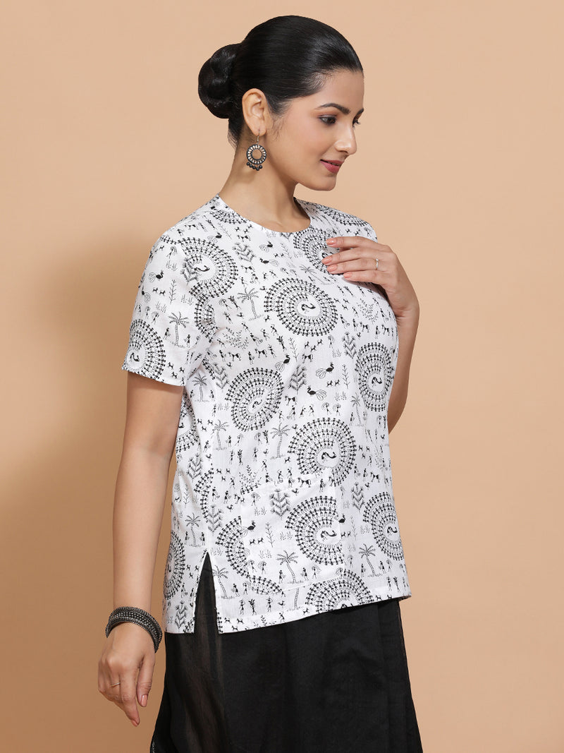 Tithi x Rozaana | Short Sleeves Cotton Saree Blouse in White Warli Print Fabric-Binks