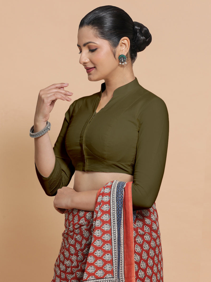 Tripti x Rozaana | Jewel Neck Saree Blouse in Deep Olive Green Linen-Binks