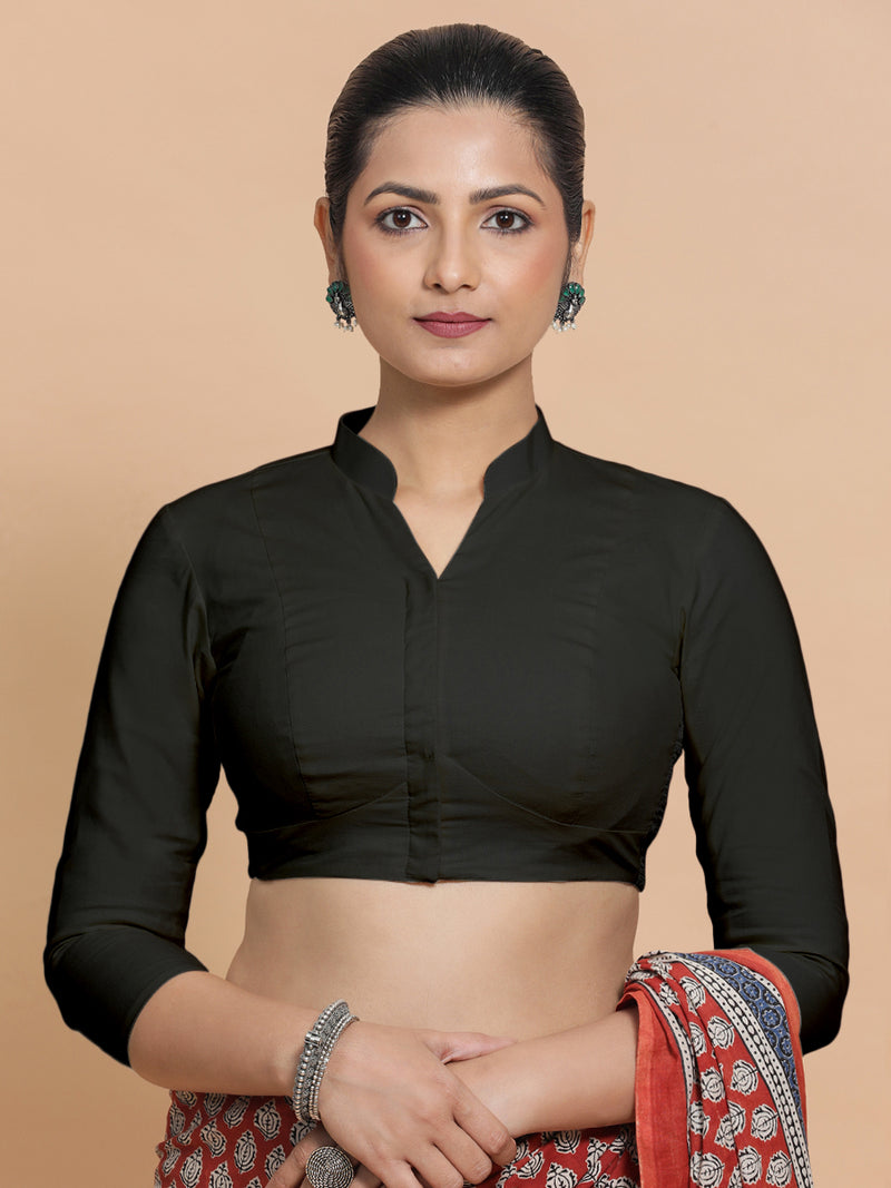 Tripti x Rozaana | Jewel Neck Saree Blouse in Ebony Black Linen-Binks