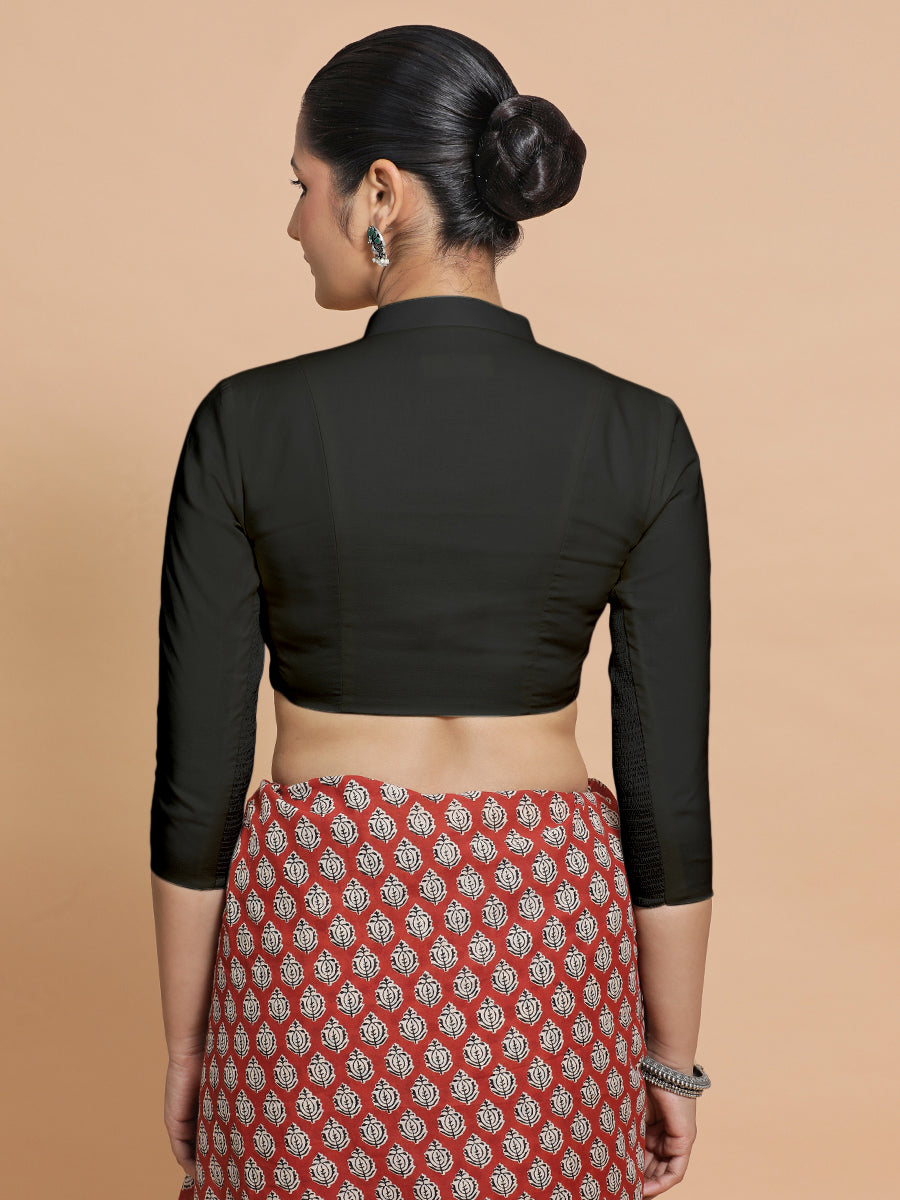 Tripti x Rozaana Saree Blouse, in Black Linen, featuring three quarter sleeves and mandarin collar neckline (view 2).
