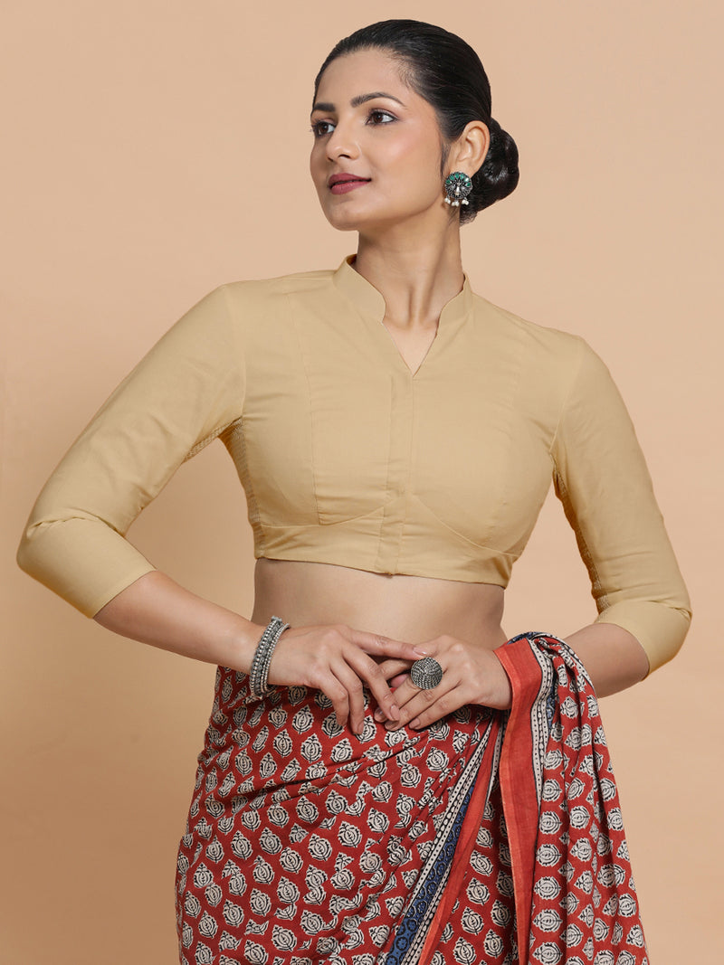 Tripti x Rozaana | Jewel Neck Saree Blouse in Ecru Beige Linen-Binks