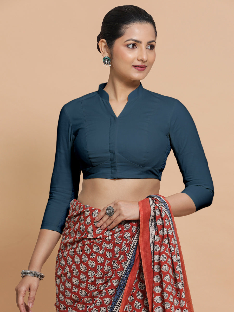 Tripti x Rozaana | Jewel Neck Saree Blouse in Regal Blue Linen