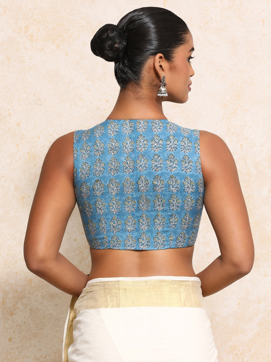 Varnika x Rozaana Saree Blouse, in Blue 100% Cotton - Block Printed, featuring sleeveless and jewel neckline (view 2).