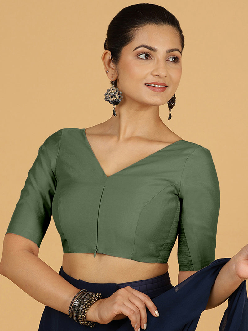 Vedika x Rozaana | Saree Blouse in Hunter Green-Binks