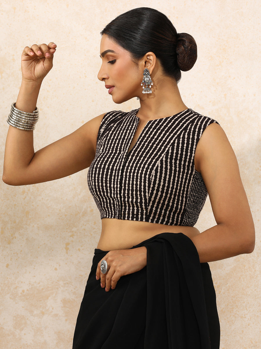 Yamika x Rozaana Saree Blouse, in Black 100% Cotton - Block Printed, featuring sleeveless and jewel neckline (view 5).
