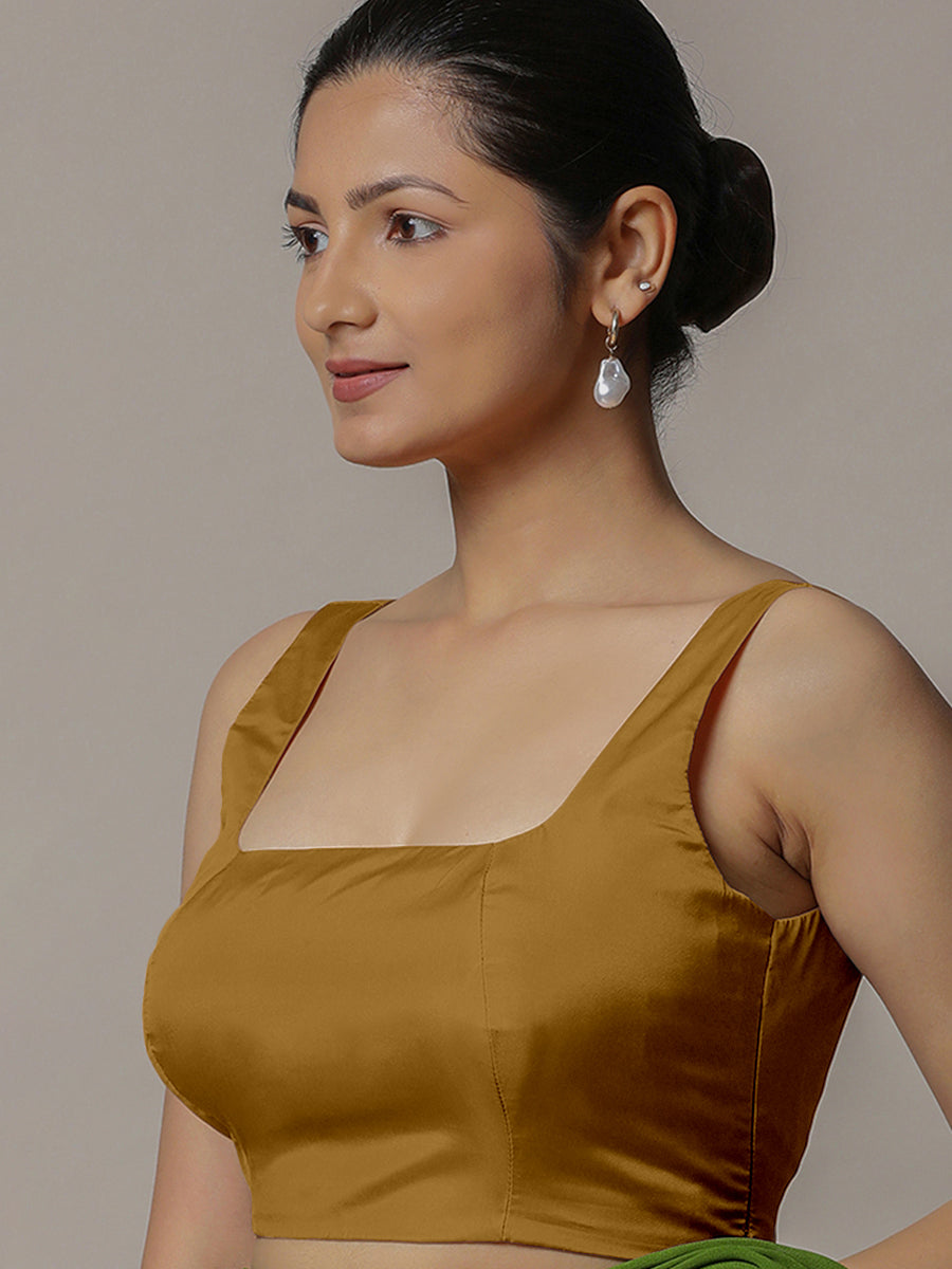 Zeba x Rozaana Saree Blouse, in Gold Vegan Silk, featuring sleeveless and square neckline, made for party & festive (view 5).