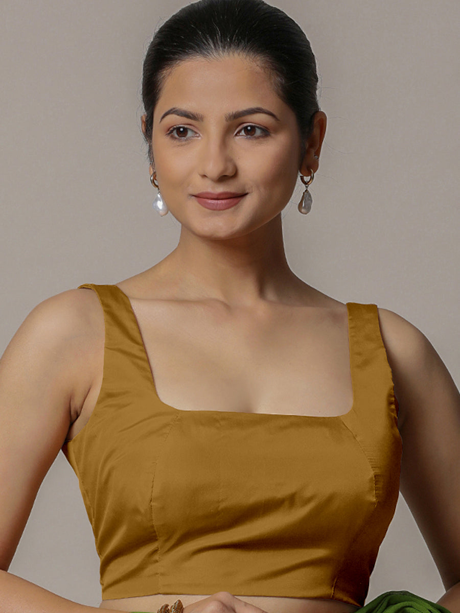 Zeba x Rozaana Saree Blouse, in Gold Vegan Silk, featuring sleeveless and square neckline, made for party & festive (view 7).