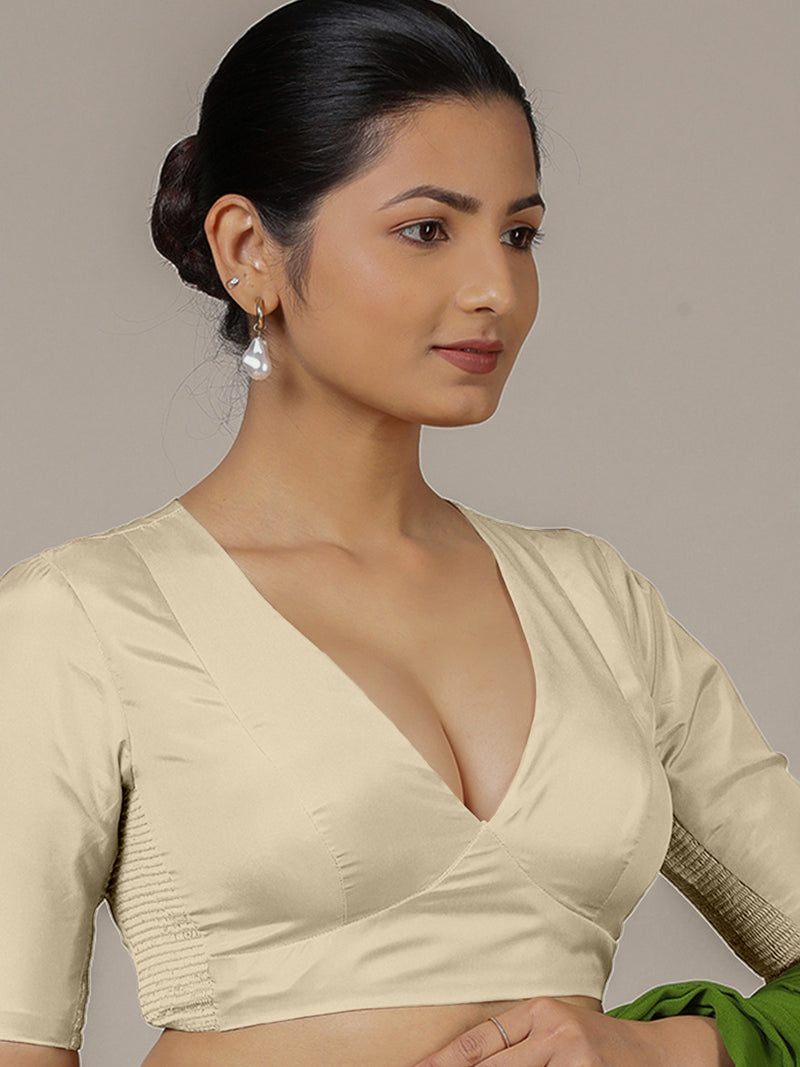 Zeenat x Rozaana | Cream Elbow Sleeves FlexiFit™ Saree Blouse with Plunging Neckline-Binks