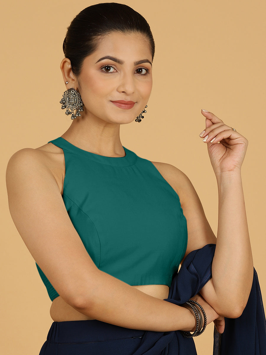 Zubeida x Rozaana Saree Blouse, in Green Viscose, featuring sleeveless and halter neckline, made for daily & work (view 8).
