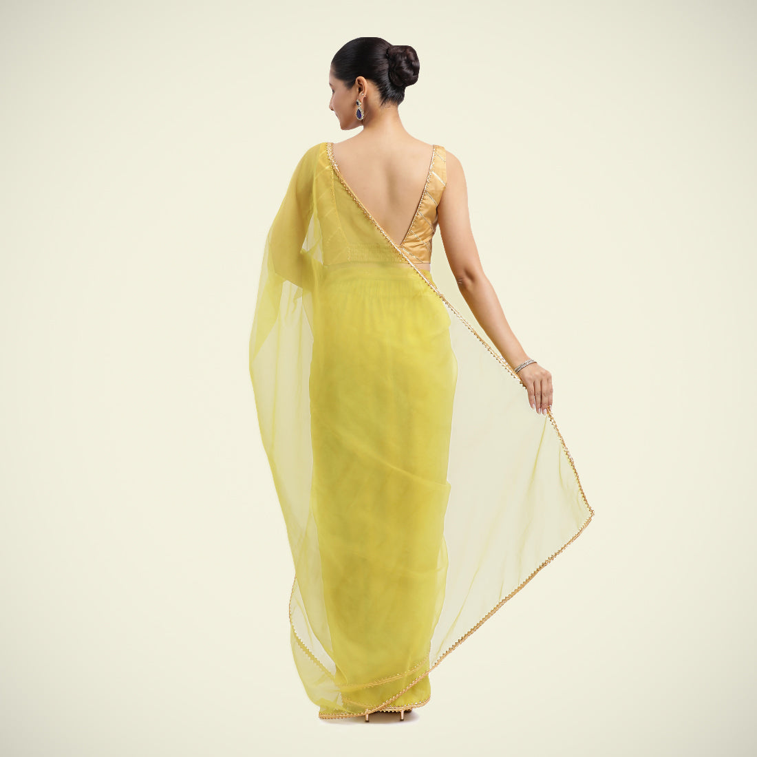 Kinara x Tyohaar Saree, in Yellow Viscose Organza, made for party & festive (view 4).