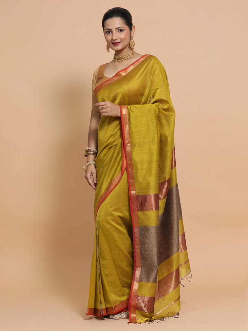 Maheshwari Handloom Pure Silk Cotton Mustard Saree with Kosa pallu-Binks