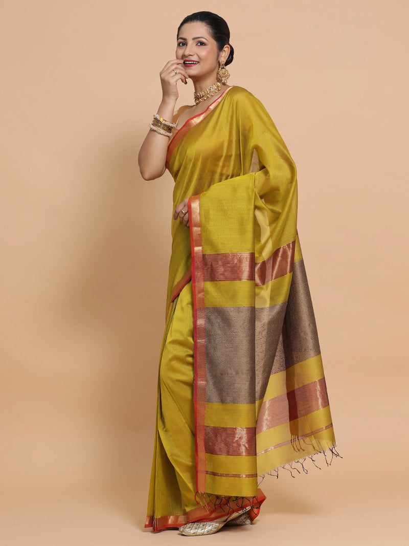 Maheshwari Handloom Pure Silk Cotton Mustard Saree with Kosa pallu-Binks