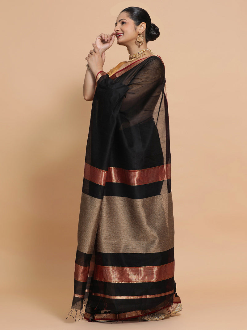 Maheshwari Black Saree with Kosa pallu-Binks