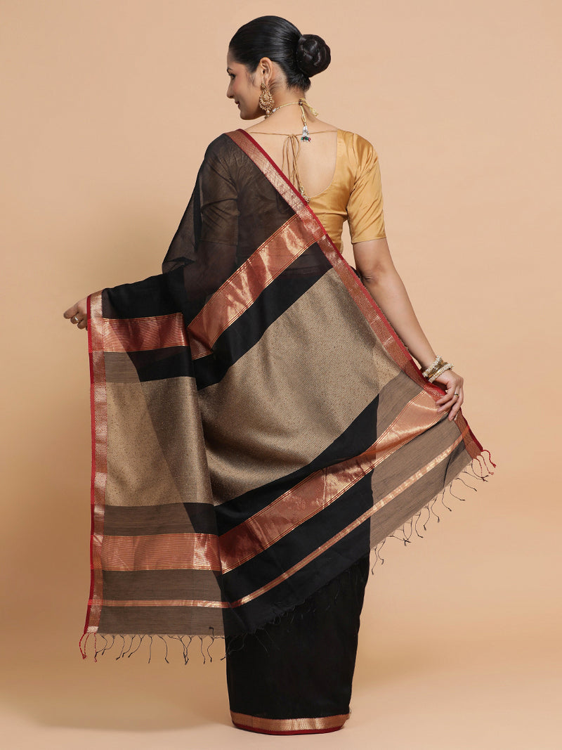 Maheshwari Black Saree with Kosa pallu-Binks