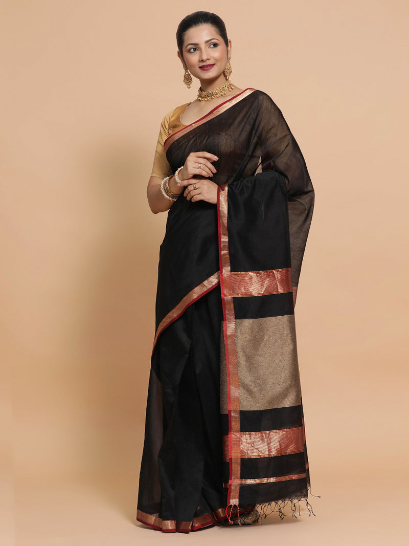 Maheshwari Black Saree with Kosa pallu-Binks