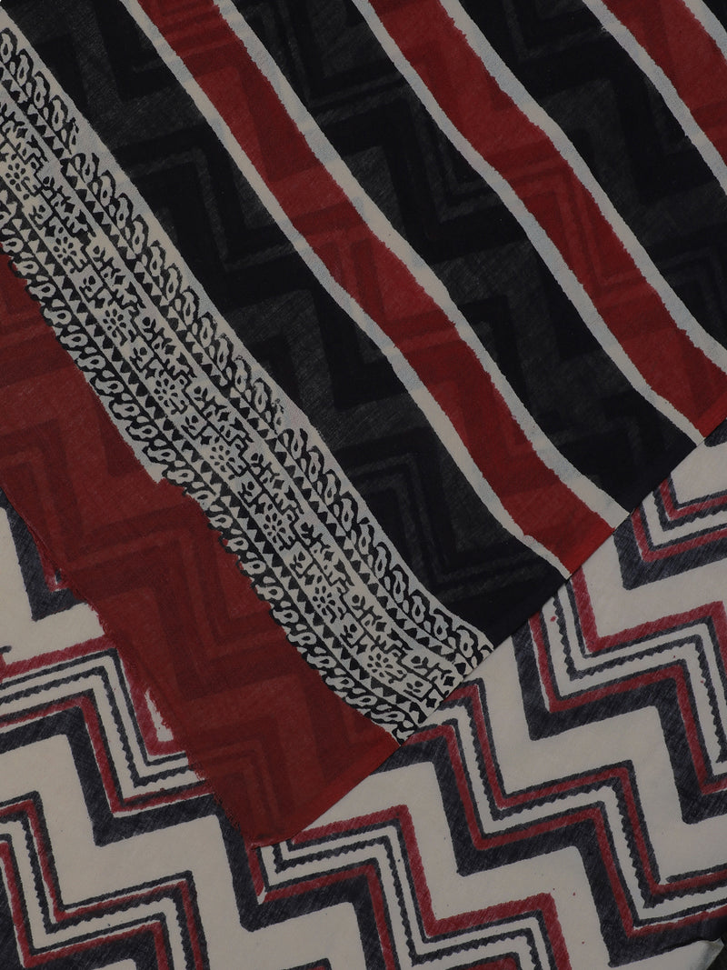 Hand Block Chevron Printed Cotton Mulmul saree-Binks