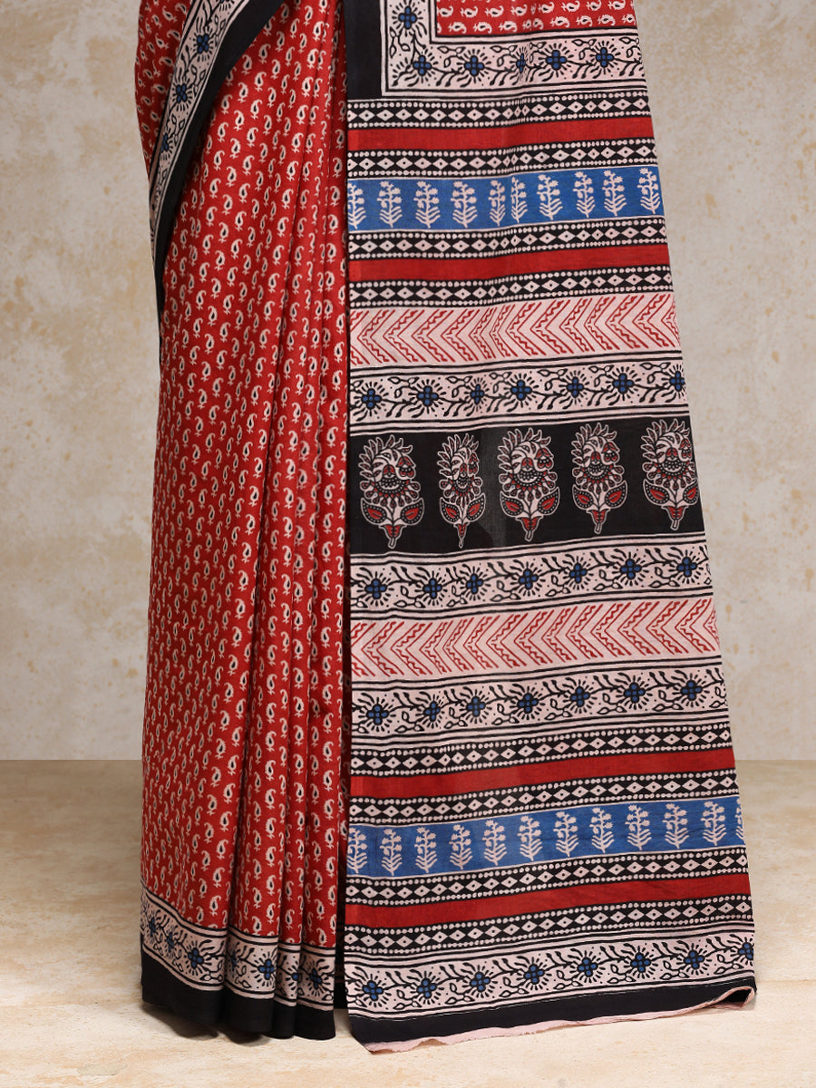 Clay Red Handblock Printed Mango Motif Mulmul Saree, in Red 100% Cotton, made for daily & work (view 4).