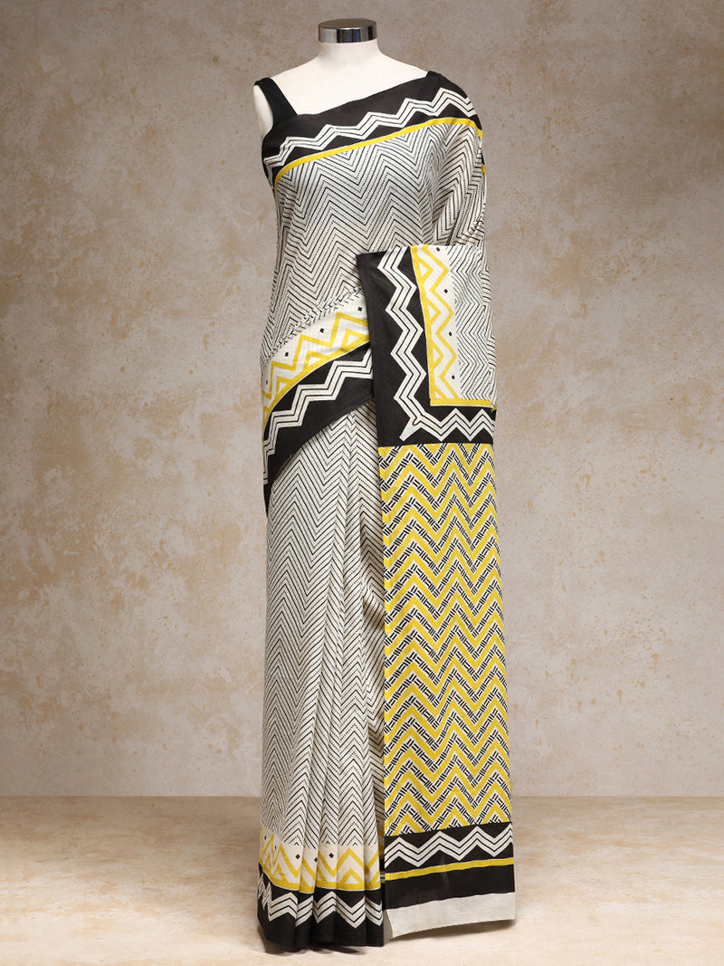 White Handblock Printed Chevron Zigzag Geometric Mulmul Saree-Binks