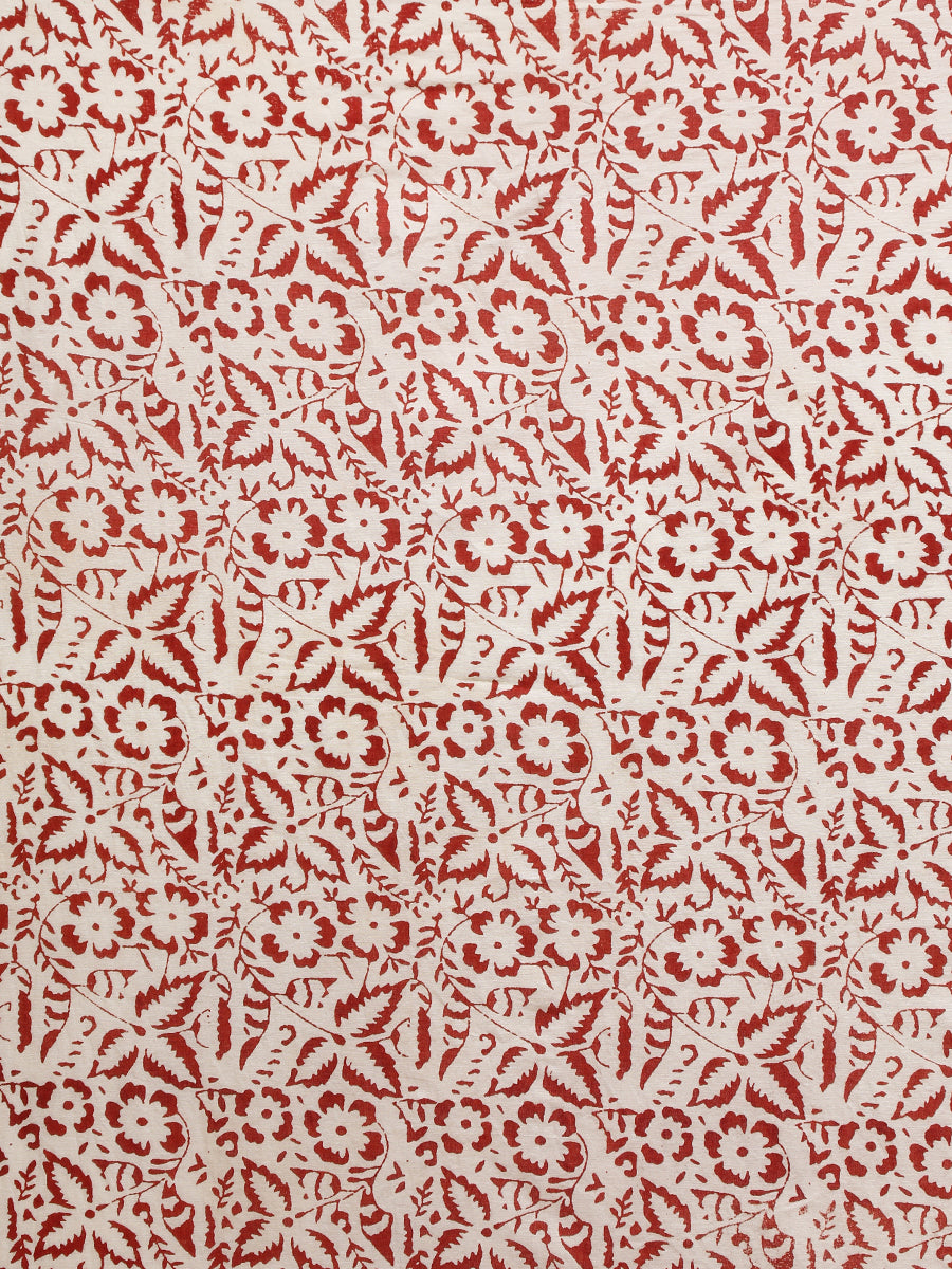 Red & White Handblock Printed Diagonal Striped Chevron Mulmul Saree, in White 100% Cotton, made for daily & work (view 5).