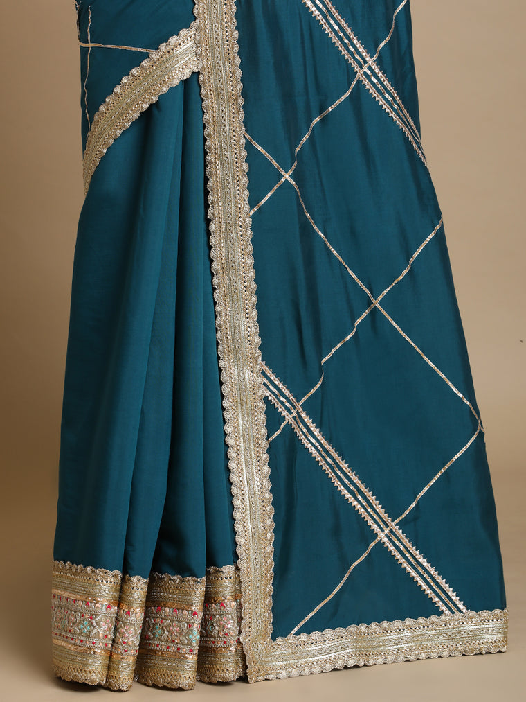 Vrishti x Tyohaar Saree, in Green 80% Viscose 20% Polyester, made for party & festive (view 2).