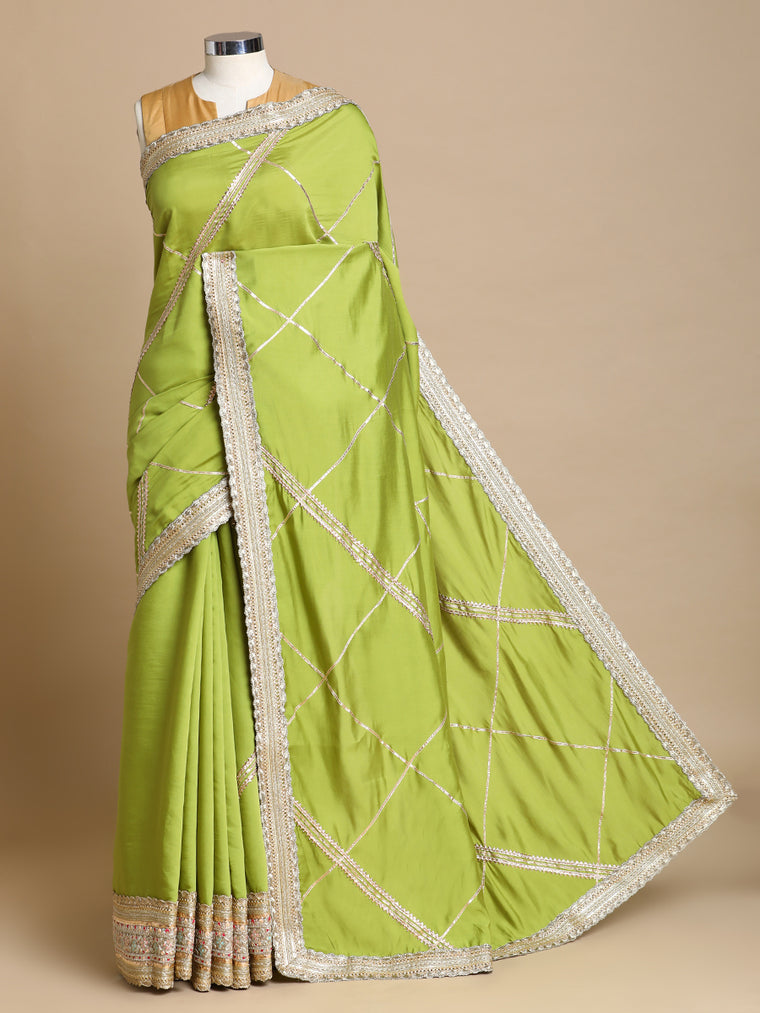 Vrishti x Tyohaar Saree, in Green 80% Viscose 20% Polyester, made for party & festive (view 3).
