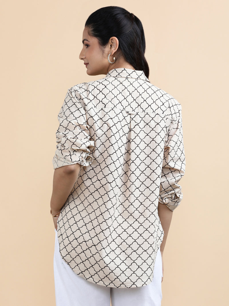 Ariel x Soma | Relaxed Women's Shirt in Cream Fishscale Block Print Cotton-Binks