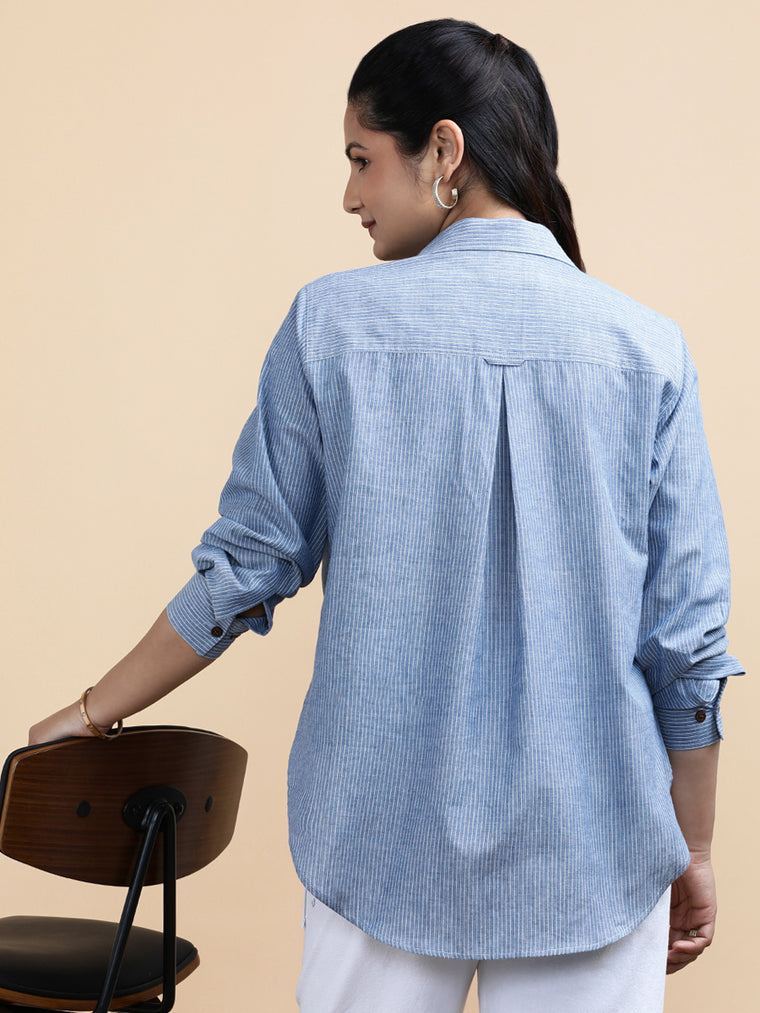 Ava x Soma Shirt, in Blue 100% Pure Handloom Khadi Cotton, featuring full sleeves and regular collar neckline (view 2).