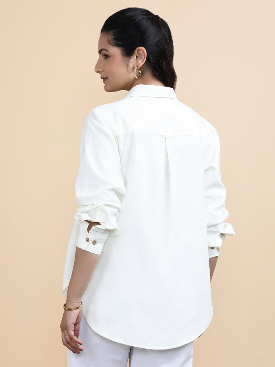 Cecilia x Soma Shirt, in White 70% Cotton 30% Linen, featuring full sleeves and regular collar neckline (view 8).