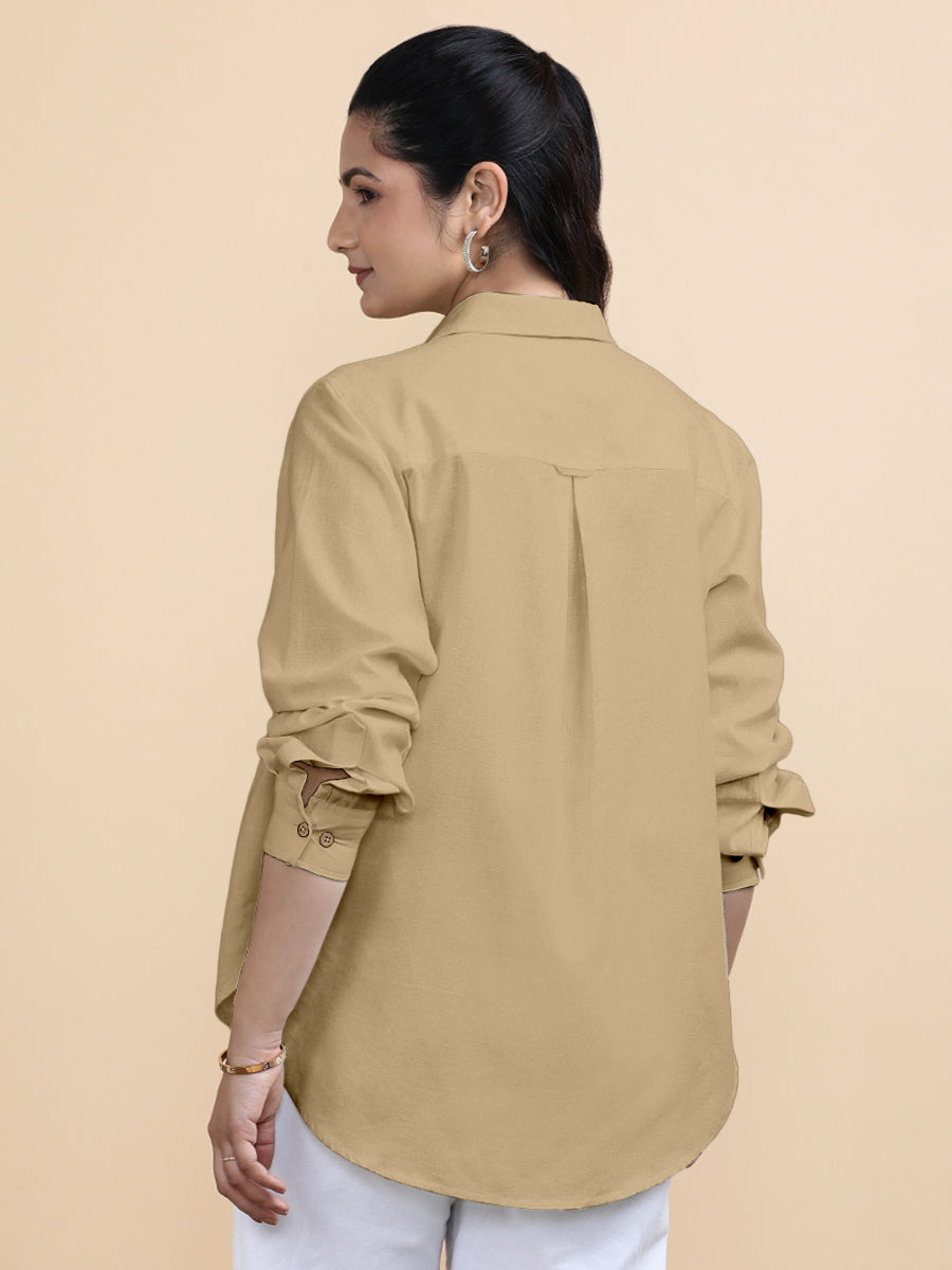 Cecilia x Soma Shirt, in Beige 70% Cotton 30% Linen, featuring full sleeves and regular collar neckline (view 8).