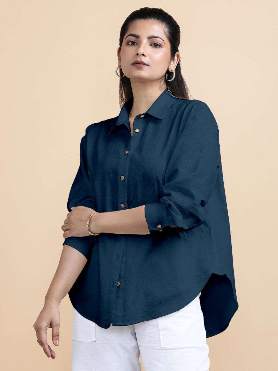 Cecilia x Soma Shirt, in Blue 70% Cotton 30% Linen, featuring full sleeves and regular collar neckline (view 3).