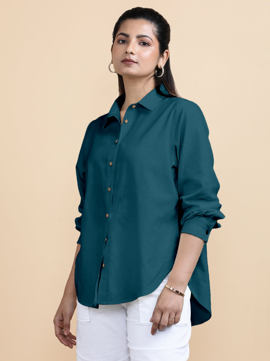 Cecilia x Soma Shirt, in Blue 70% Cotton 30% Linen, featuring full sleeves and regular collar neckline (view 6).